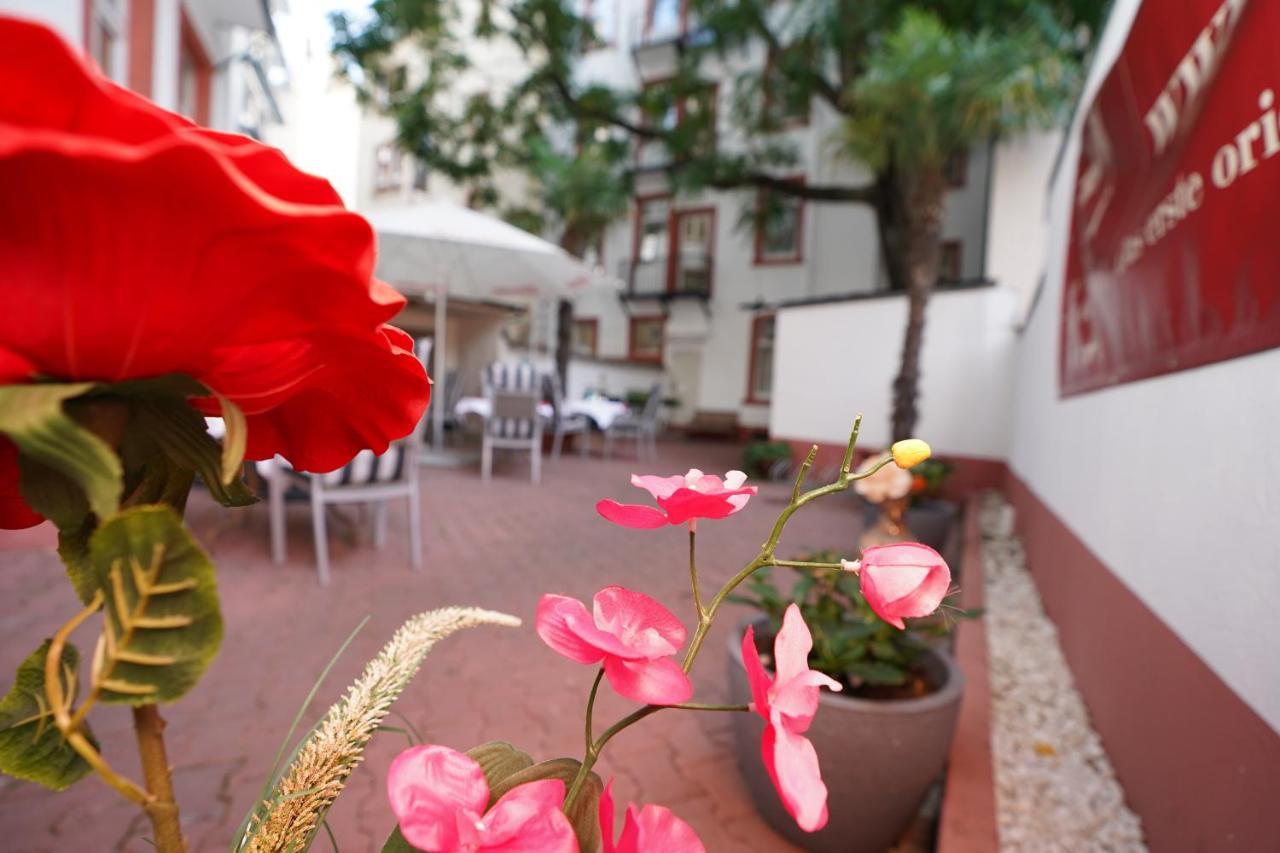 Hotel Little Paris Франкфурт на Майн Екстериор снимка