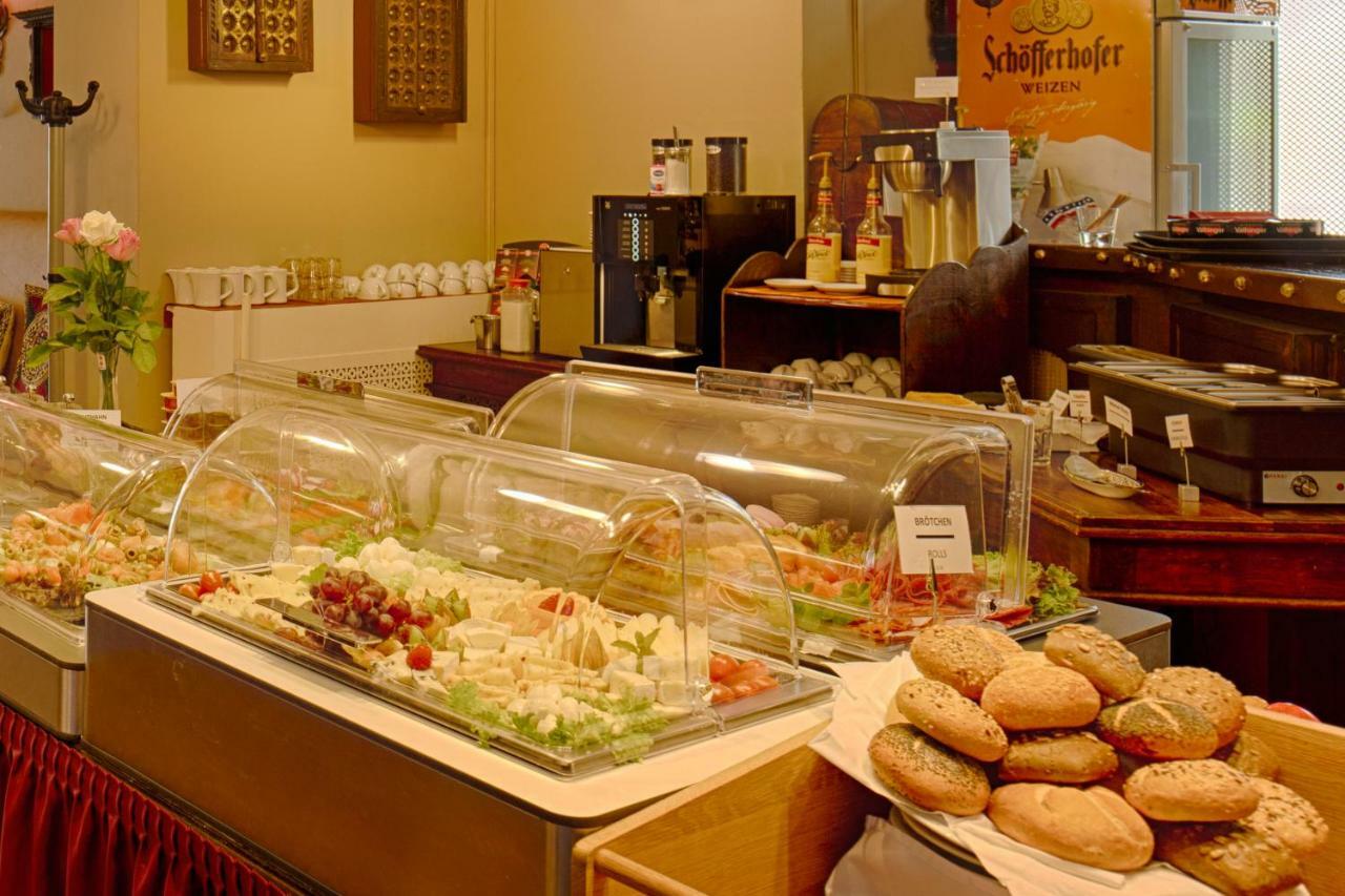 Hotel Little Paris Франкфурт на Майн Екстериор снимка