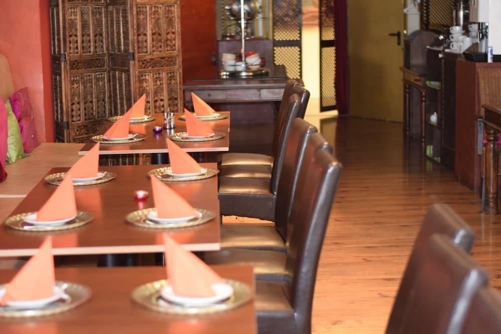 Hotel Little Paris Франкфурт на Майн Екстериор снимка